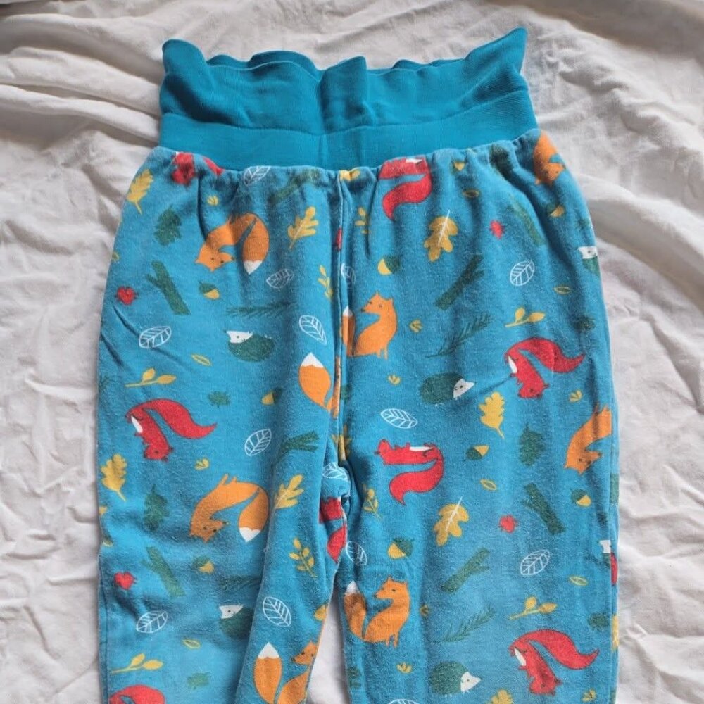 Frugi reversible sweatpants size 4/5